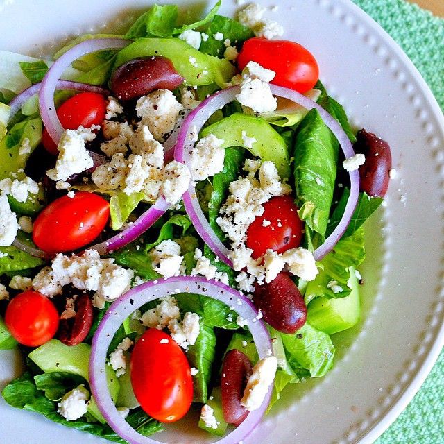 a9653e9290df06d0268a80f72473df2f--kalamata-olives-greek-salad